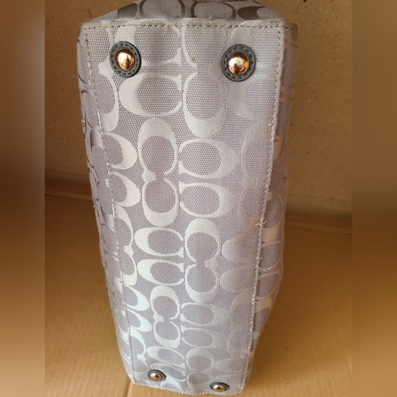 COACH PENELOPE VINTAGE TOTE EUC - Picture 3 of 11